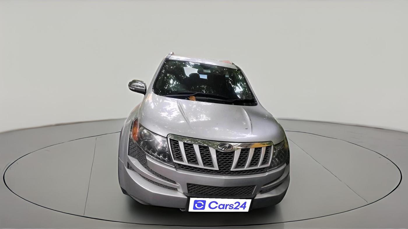2014 Mahindra XUV500 W6, Diesel, Manual, 1,20,535 km, exterior