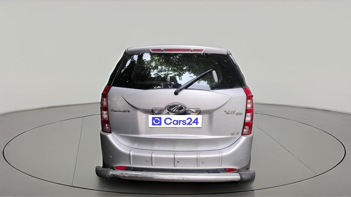2014 Mahindra XUV500 W6, Diesel, Manual, 1,20,535 km, exterior