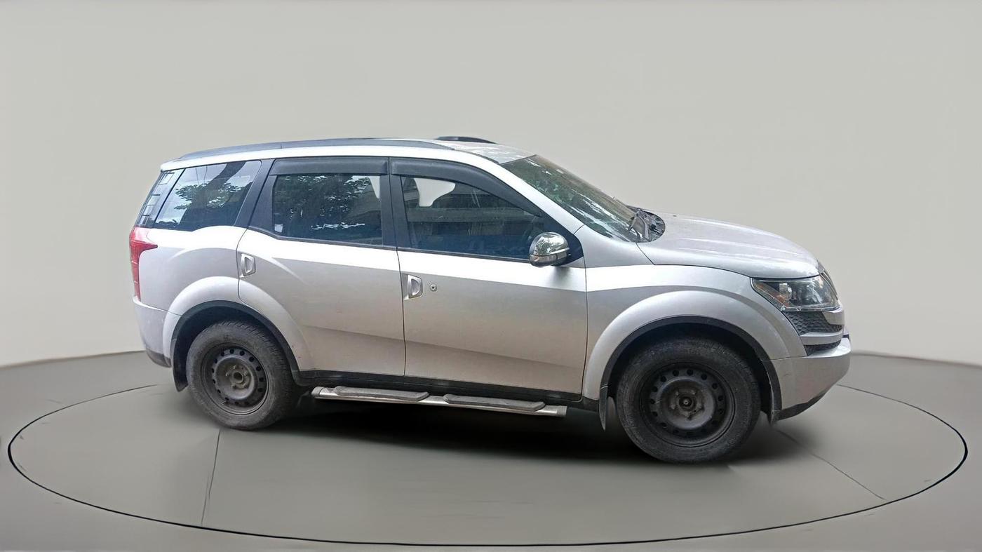 2014 Mahindra XUV500 W6, Diesel, Manual, 1,20,535 km, exterior