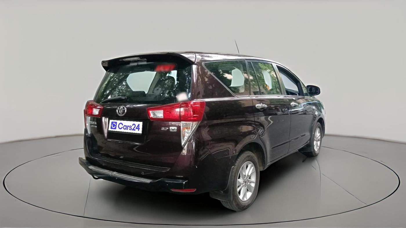 2016 Toyota Innova Crysta 2.7 VX 7 STR, Petrol, Manual, 40,658 km, exterior