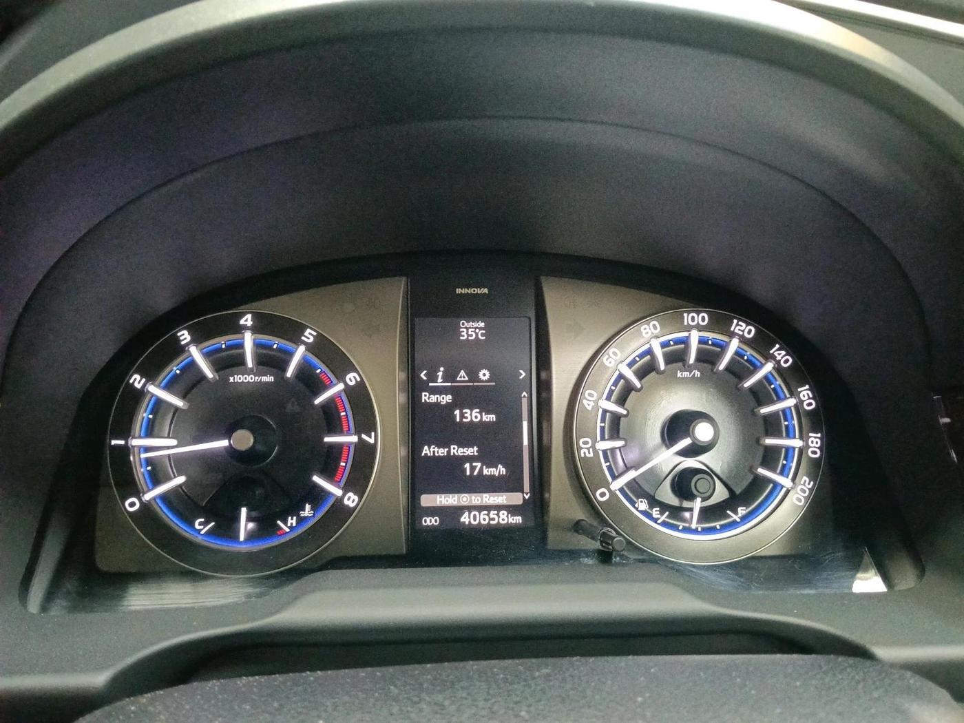 2016 Toyota Innova Crysta 2.7 VX 7 STR, Petrol, Manual, 40,658 km, interior
