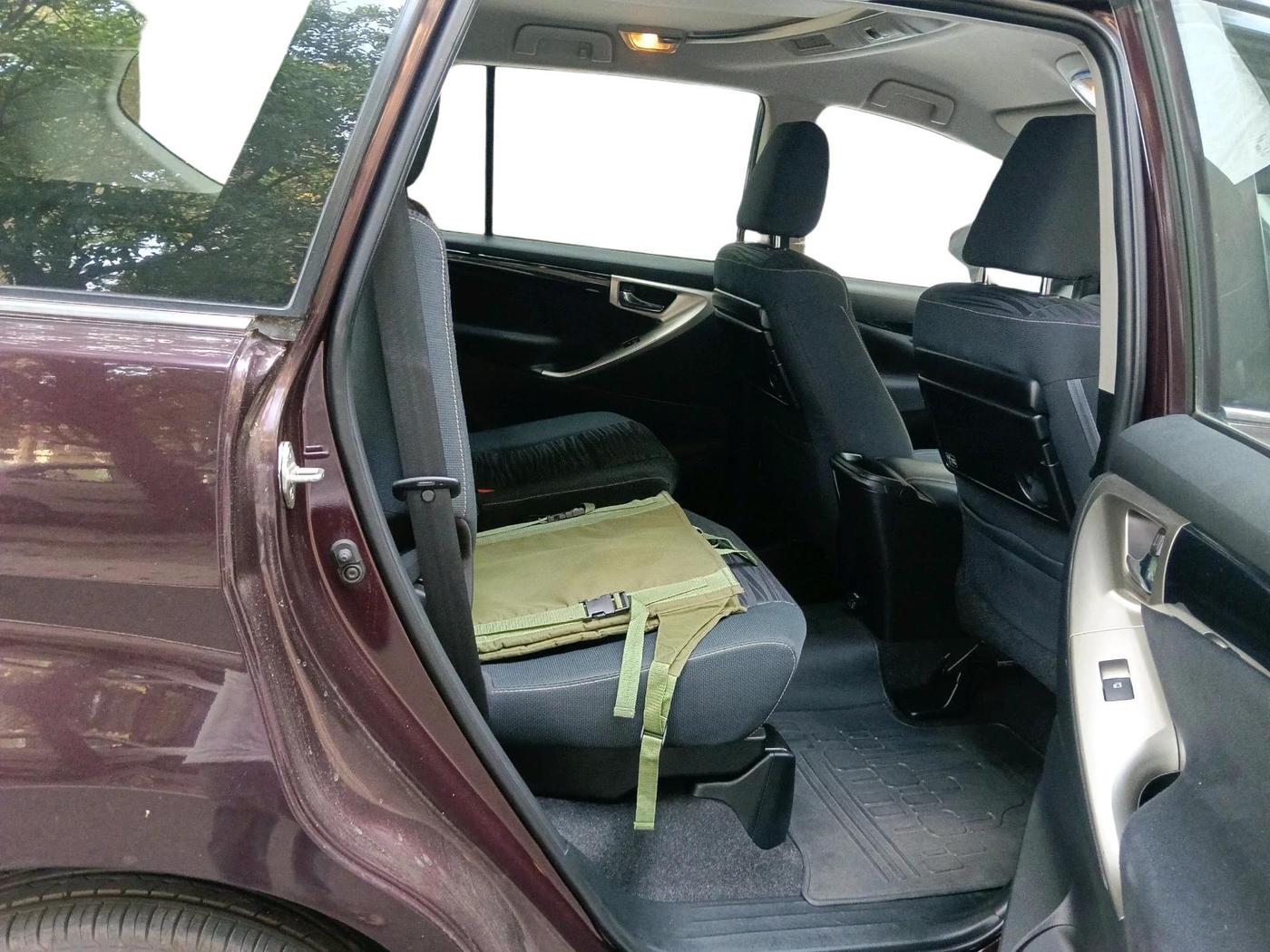 2016 Toyota Innova Crysta 2.7 VX 7 STR, Petrol, Manual, 40,658 km, interior
