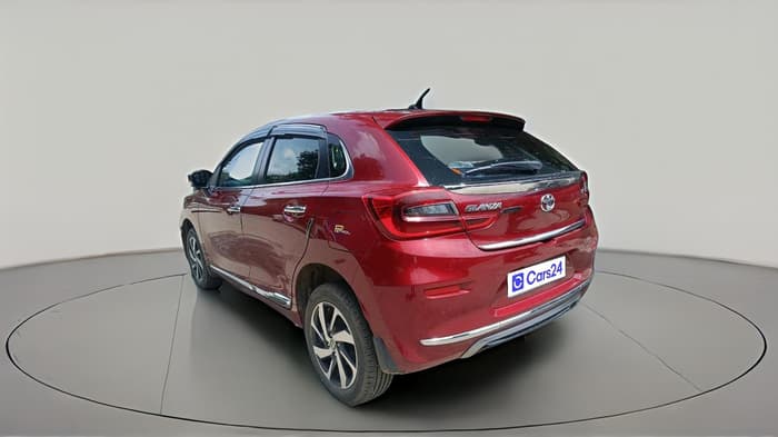 2023 Toyota Glanza V, Petrol, Manual, 17,989 km, exterior