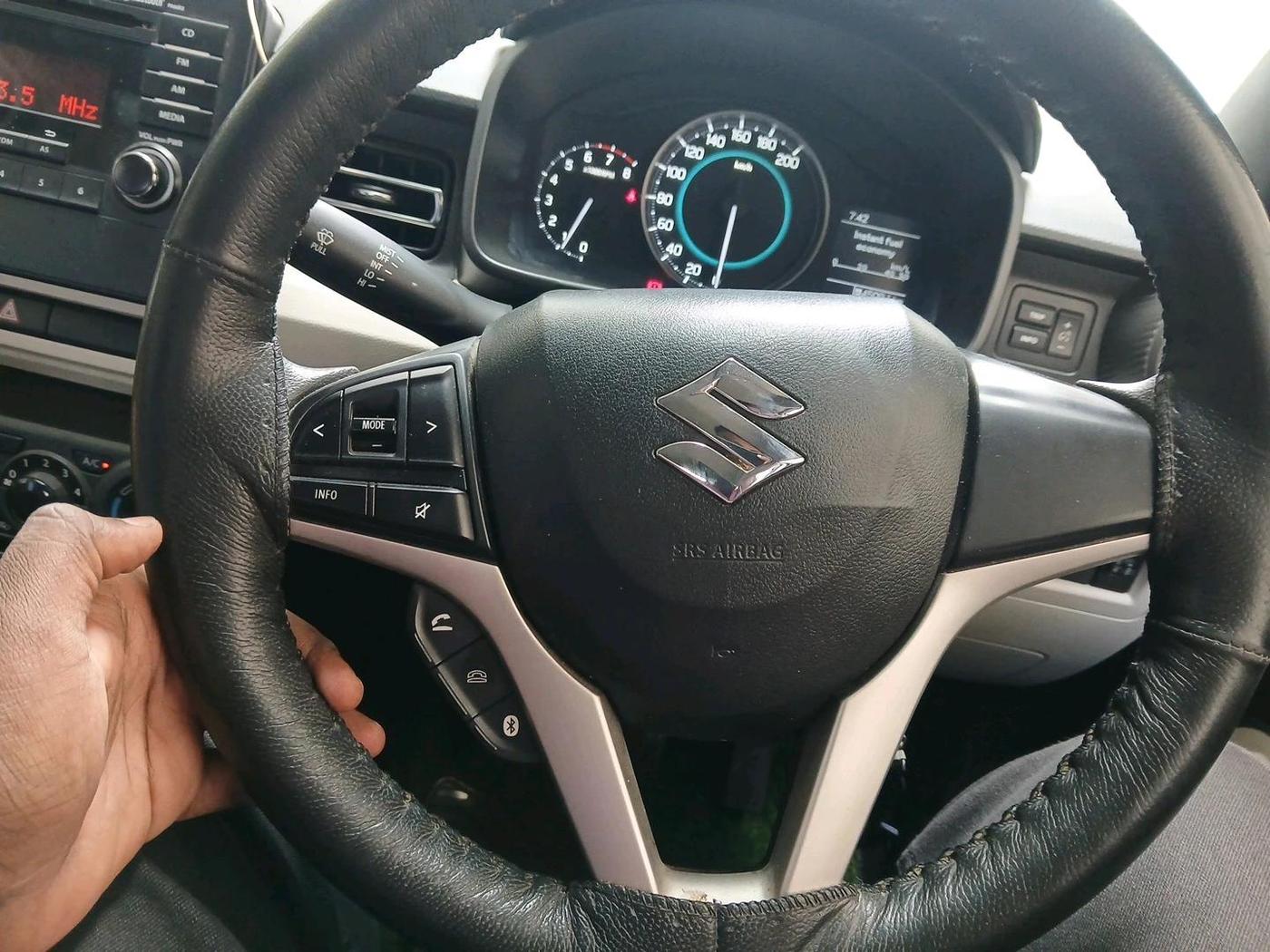 2019 Maruti IGNIS DELTA 1.2, Petrol, Manual, 26,605 km, interior
