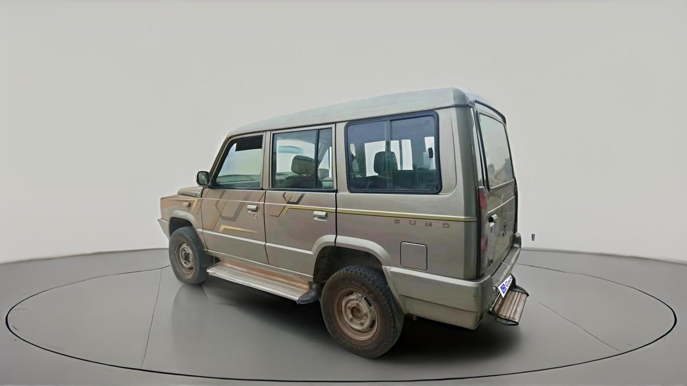 2011 Tata Sumo Gold EX, Diesel, Manual, 1,86,685 km, exterior