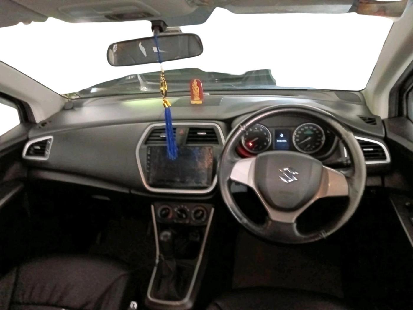2022 Maruti S Cross SIGMA 1.5, Petrol, Manual, 55,414 km, interior