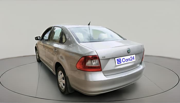 2012 Skoda Rapid AMBITION 1.6 TDI CR MT, Diesel, Manual, 1,74,510 km, exterior