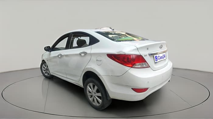 2012 Hyundai Verna FLUIDIC 1.6 CRDI SX OPT, Diesel, Manual, 89,366 km, exterior
