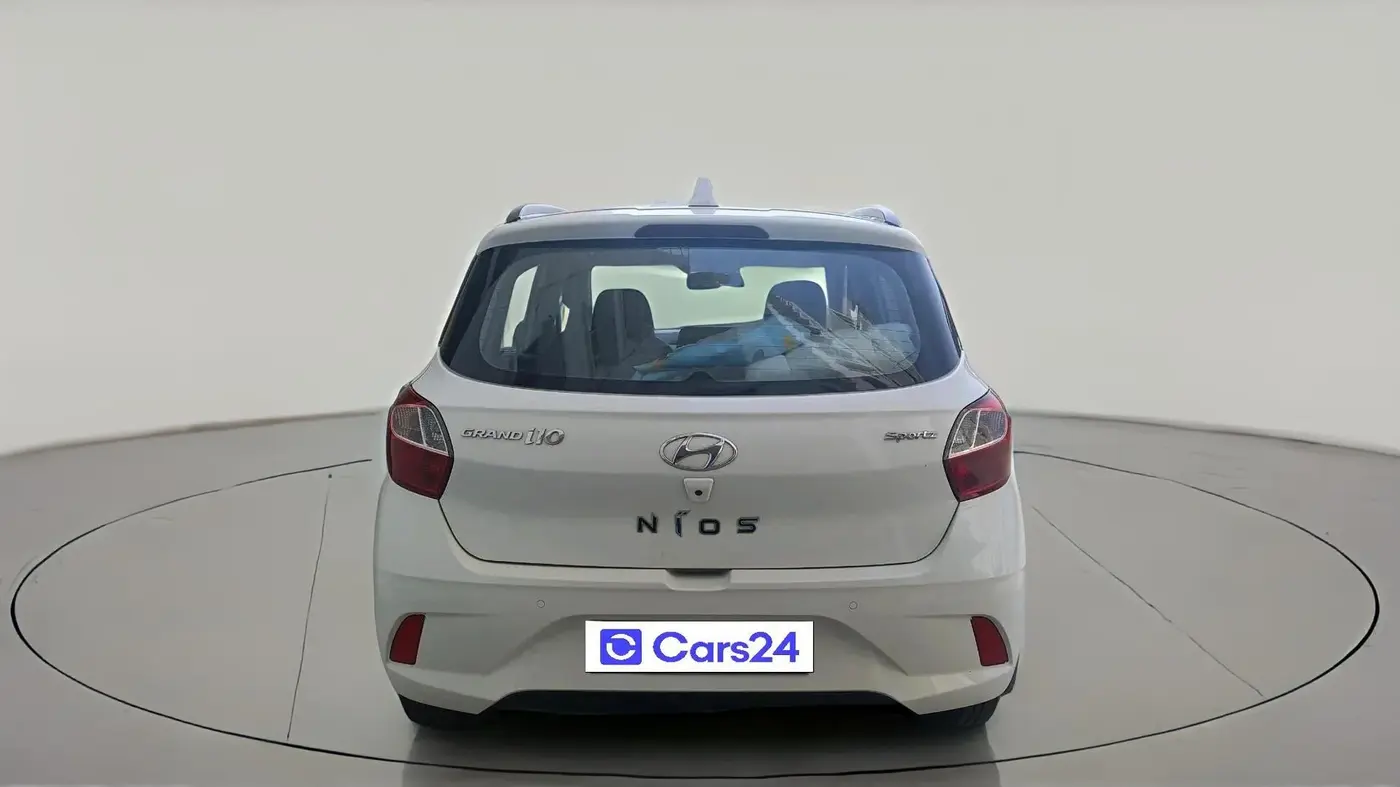2022 Hyundai GRAND I10 NIOS SPORTZ AMT 1.2 KAPPA VTVT, Petrol, Automatic, 69,549 km, exterior