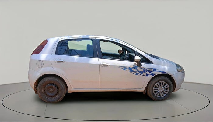 2010 Fiat Grand Punto ACTIVE 1.3, Diesel, Manual, 1,79,846 km, exterior