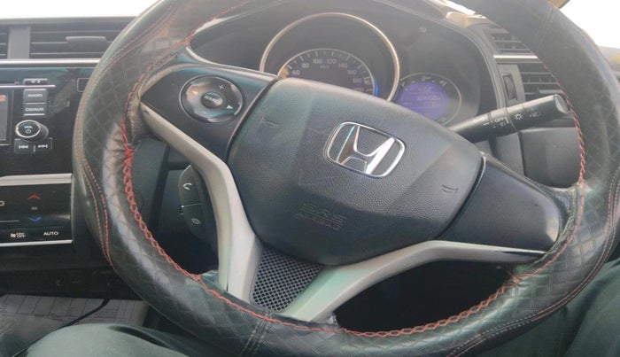 2015 Honda Jazz 1.5L I-DTEC V, Diesel, Manual, 1,64,450 km, interior