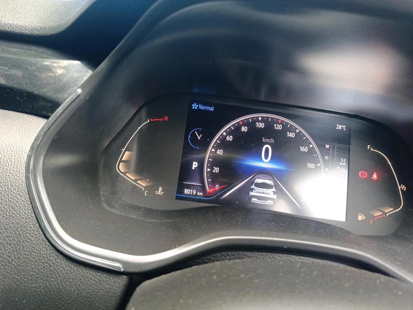 2022 Renault Kiger RXZ TURBO CVT, Petrol, Automatic, 8,019 km, interior