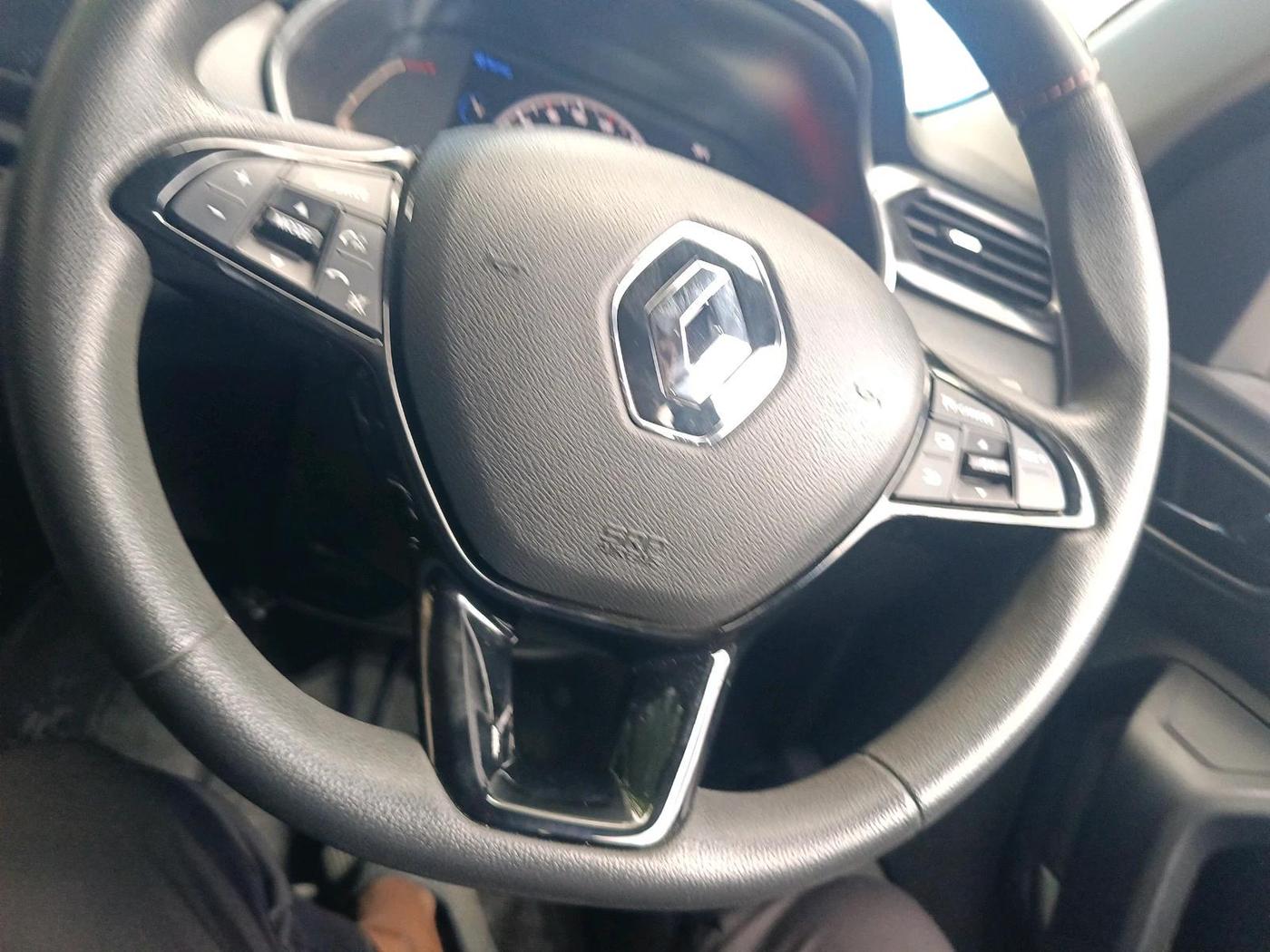 2022 Renault Kiger RXZ TURBO CVT, Petrol, Automatic, 8,019 km, interior