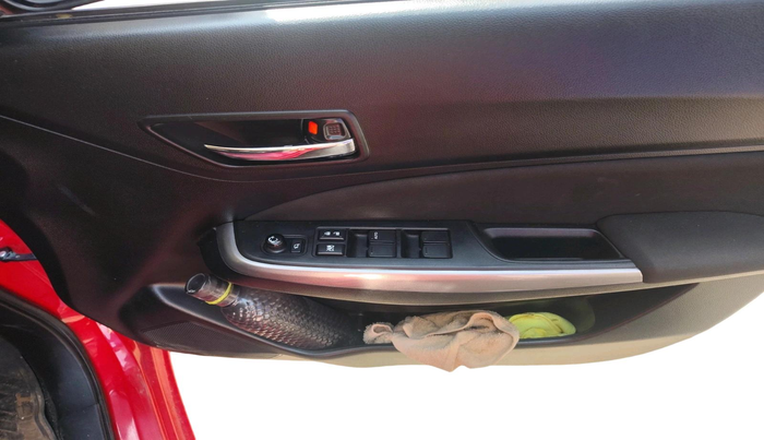 2020 Maruti Swift ZXI, Petrol, Manual, 33,739 km, interior