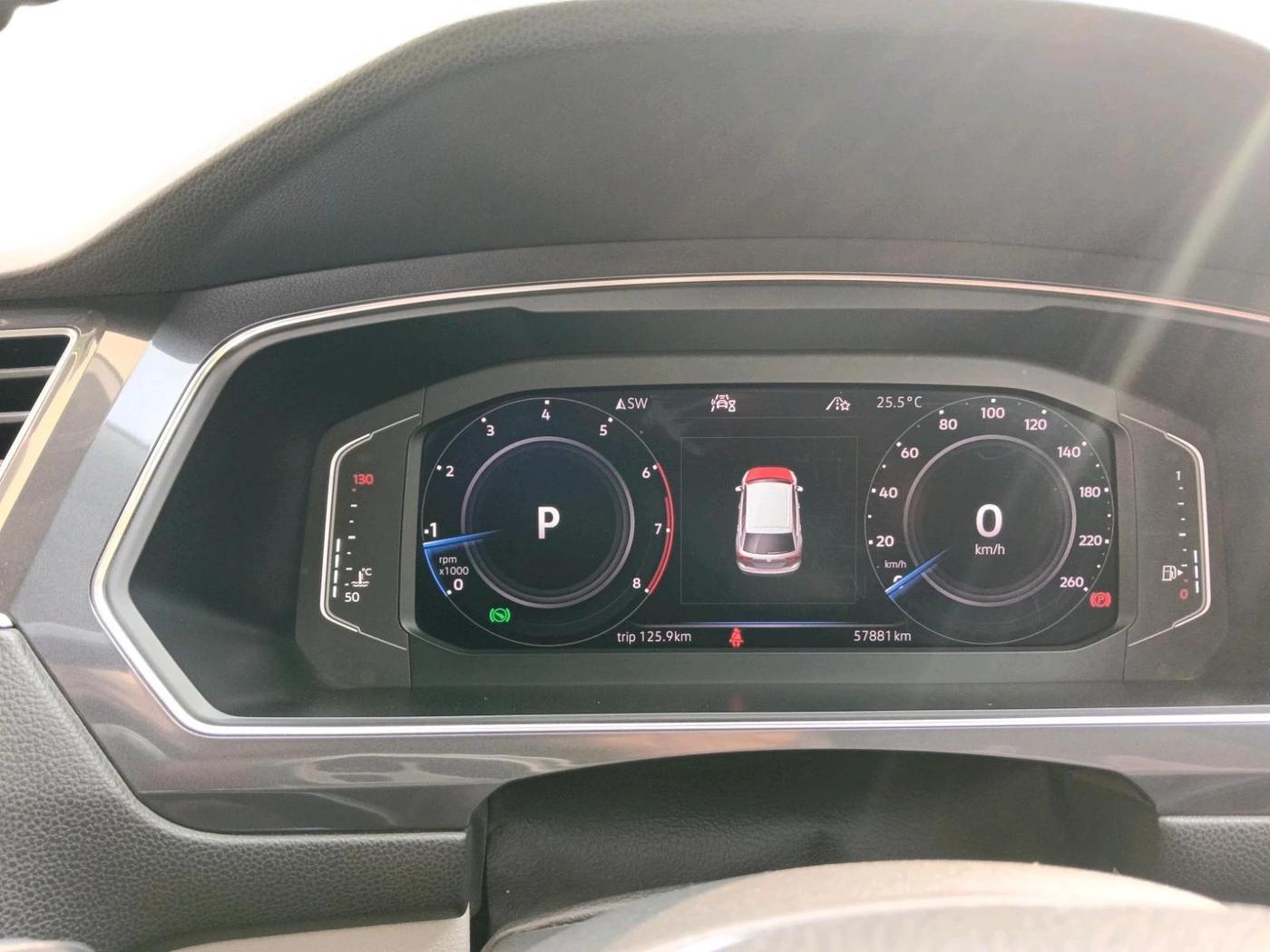2019 Volkswagen TIGUAN ALL SPACE 2.0 TSI, Petrol, Automatic, 1,70,000 km, interior