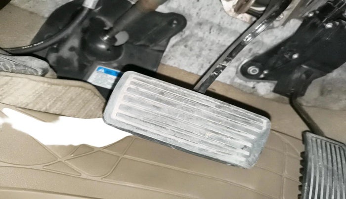 2006 Honda CRV 2.4L 2WD AT, Petrol, Automatic, 1,34,147 km, interior