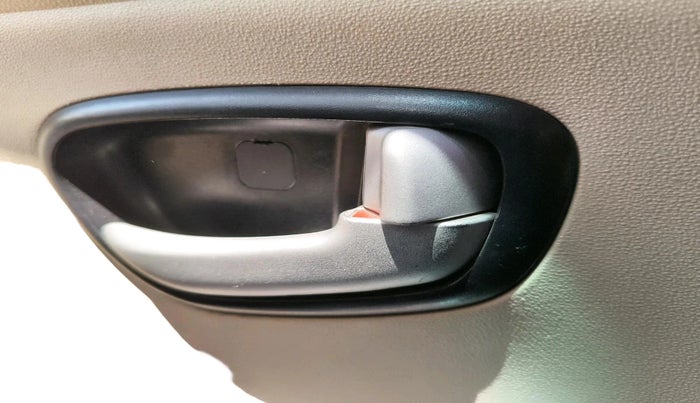 2010 Hyundai i10 SPORTZ 1.2, Petrol, Manual, 1,02,936 km, interior