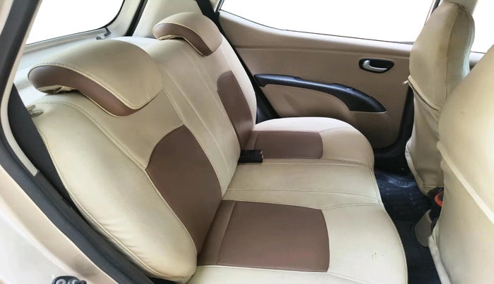 2010 Hyundai i10 SPORTZ 1.2, Petrol, Manual, 1,02,936 km, interior