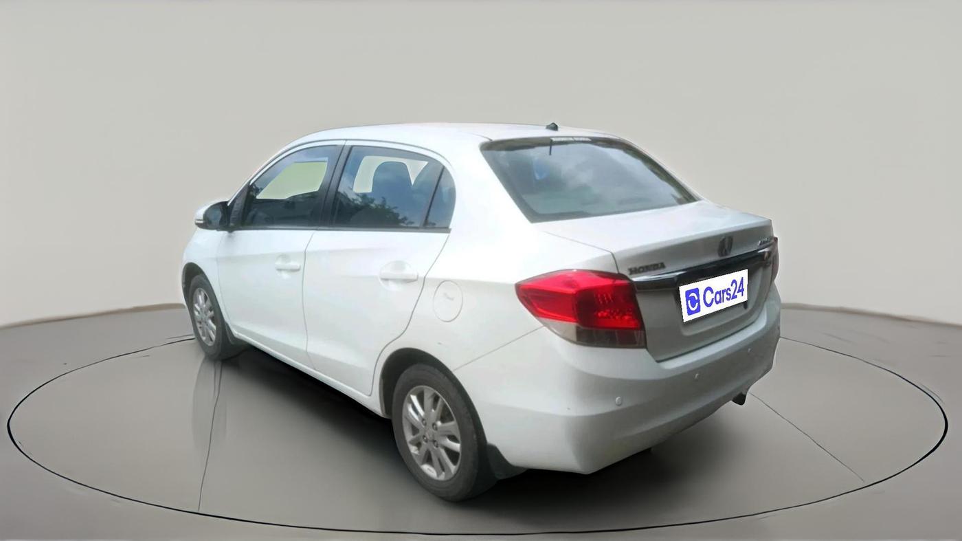 2015 Honda Amaze 1.5L I-DTEC VX, Diesel, Manual, 1,57,240 km, exterior