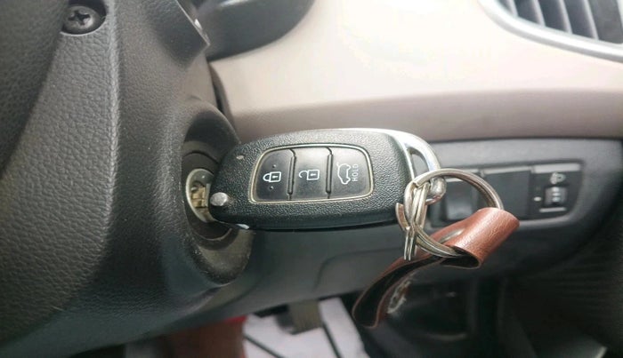 2016 Hyundai Creta E PLUS 1.6 PETROL, Petrol, Manual, 65,804 km, interior