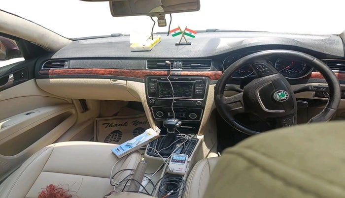 2011 Skoda Superb ELEGANCE 1.8 TSI AT, Petrol, Automatic, 76,189 km, interior