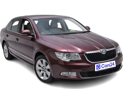 2011 Skoda Superb - Sedan - Petrol - Automatic - ₹2.40 lakh