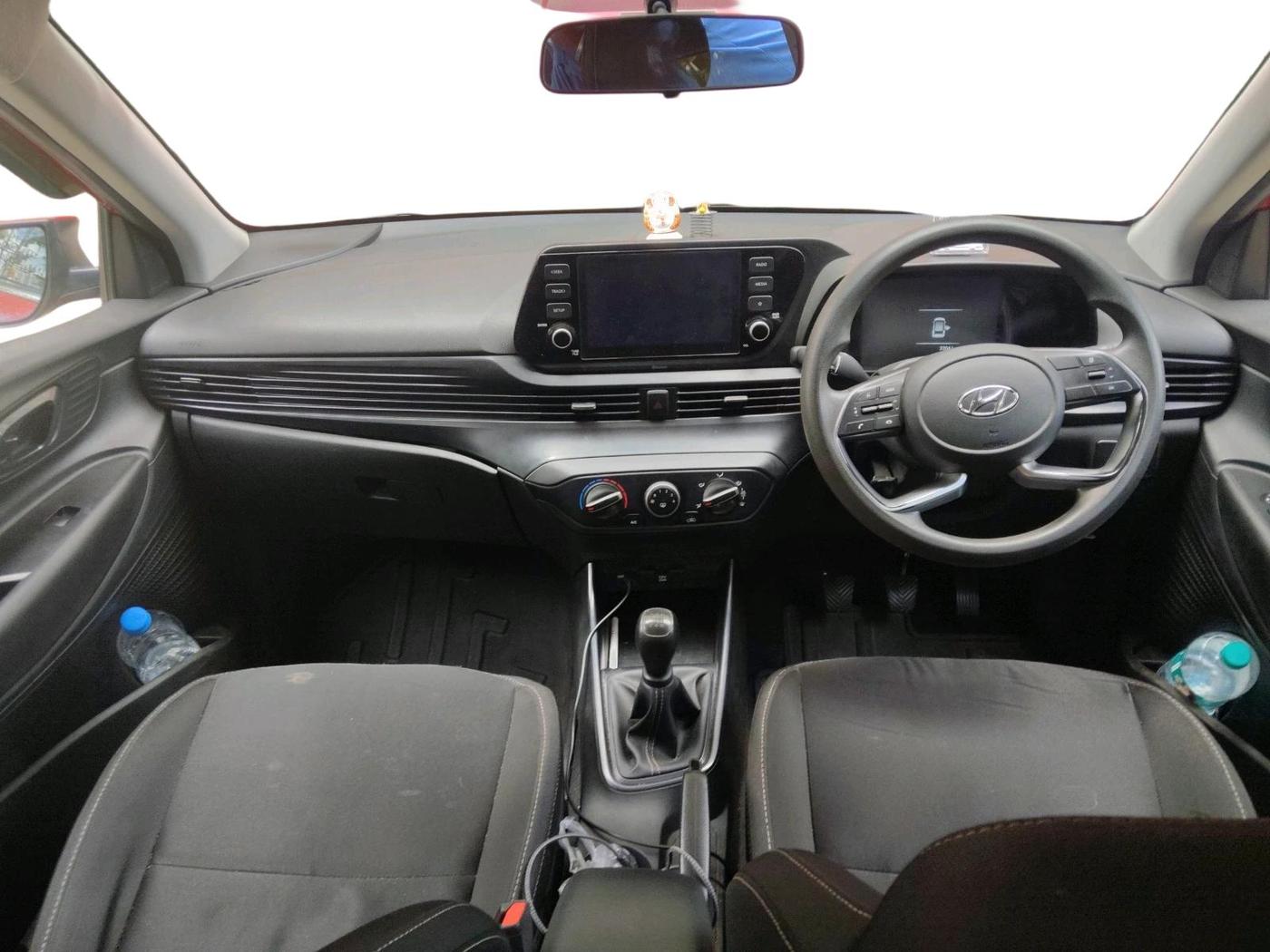 2021 Hyundai NEW I20 SPORTZ 1.2 MT, Petrol, Manual, 33,041 km, interior