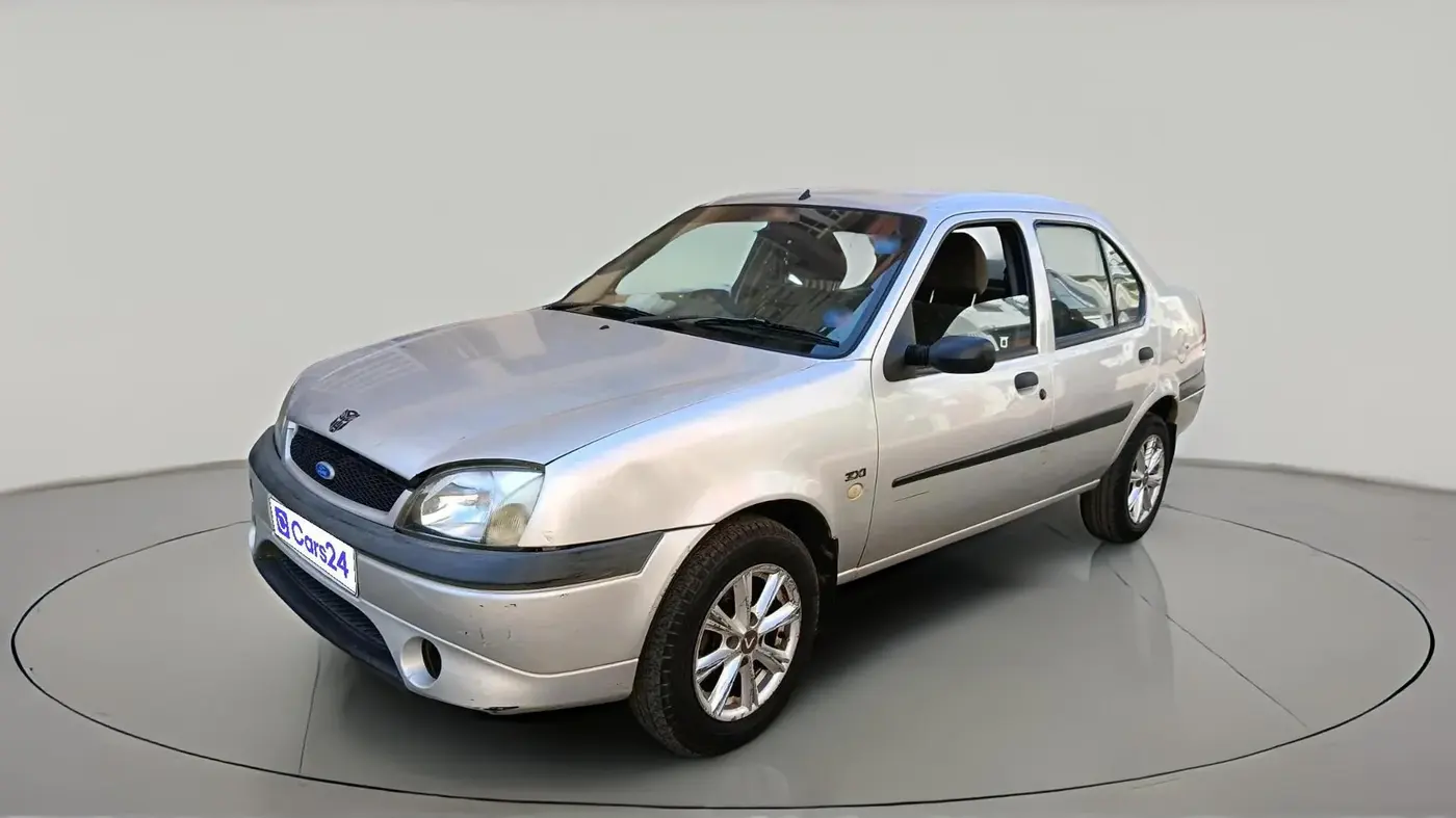 2003 Ford Ikon 1.3 FLAIR PETROL, Petrol, Manual, 98,640 km, exterior