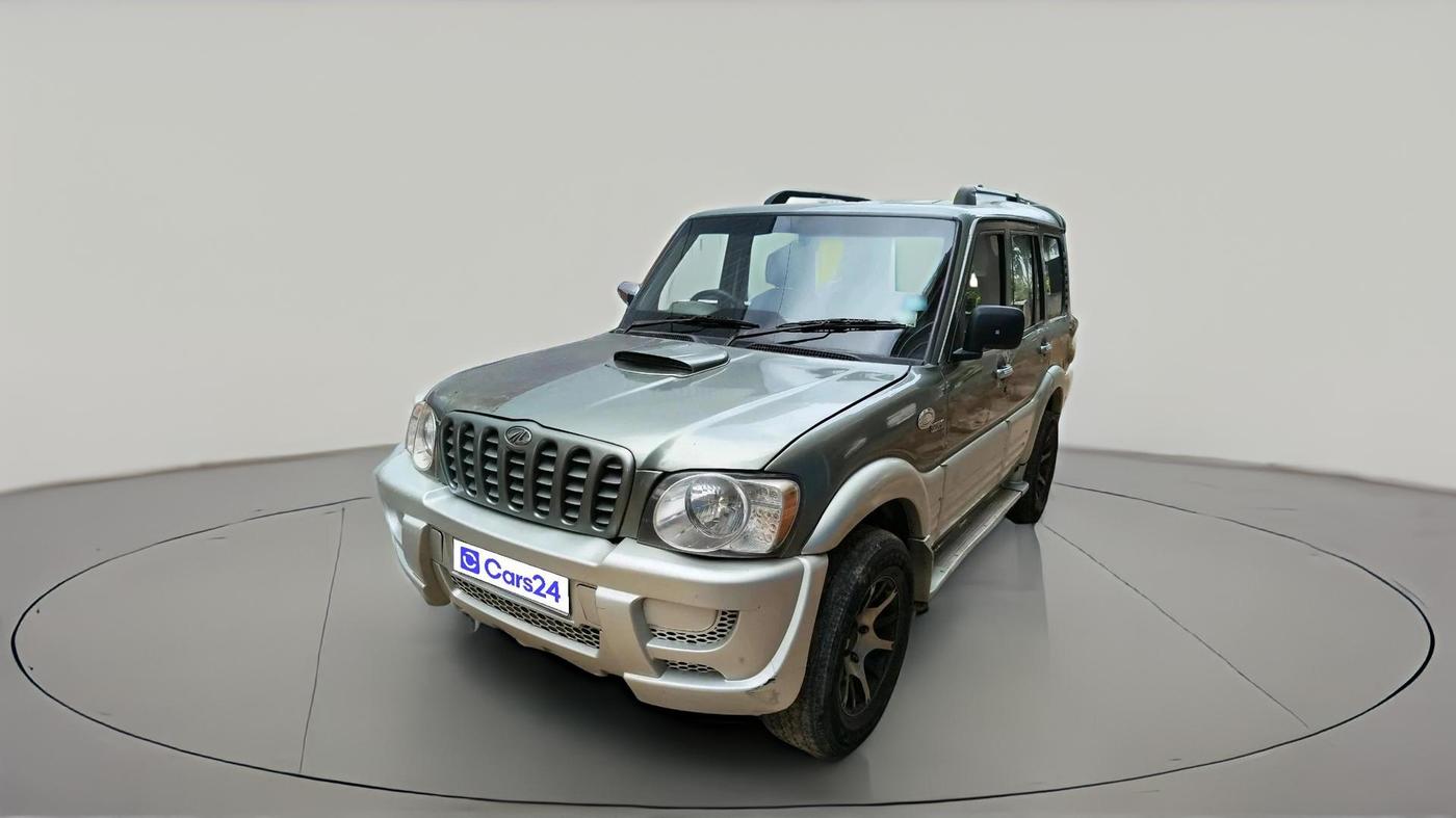 2008 Mahindra Scorpio SLE 2.6 CRDE, Diesel, Manual, 1,29,483 km, exterior