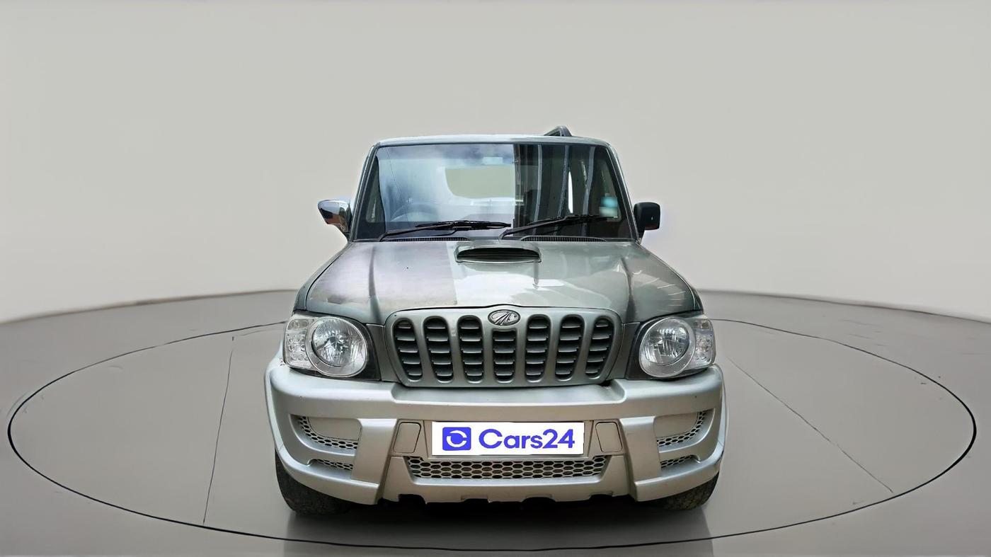 2008 Mahindra Scorpio SLE 2.6 CRDE, Diesel, Manual, 1,29,483 km, exterior