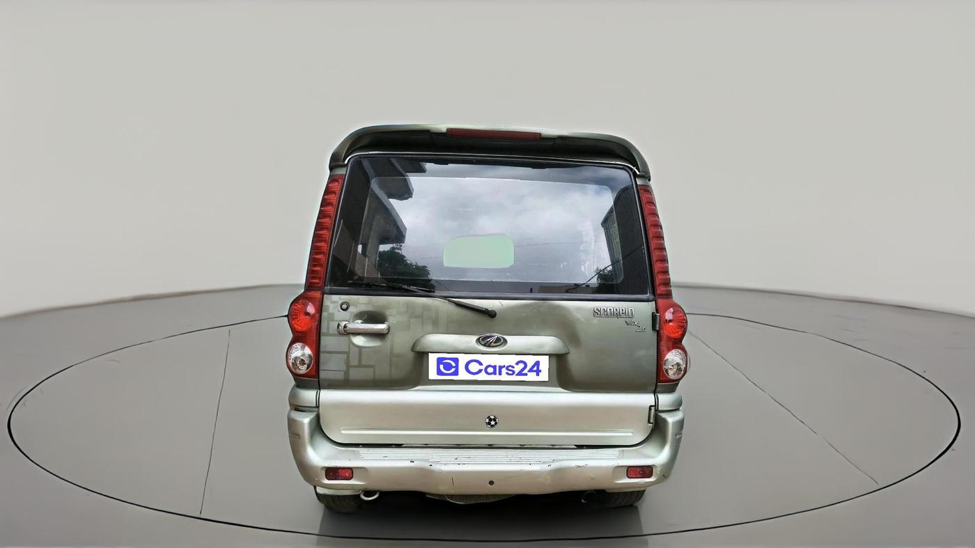 2008 Mahindra Scorpio SLE 2.6 CRDE, Diesel, Manual, 1,29,483 km, exterior