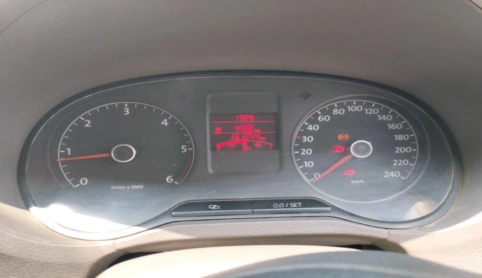 2011 Volkswagen Vento COMFORTLINE DIESEL 1.6, Diesel, Manual, 1,31,244 km, interior