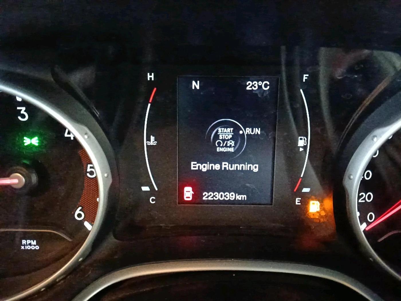 2017 Jeep Compass LIMITED 2.0 DIESEL, Diesel, Manual, 2,23,039 km, interior