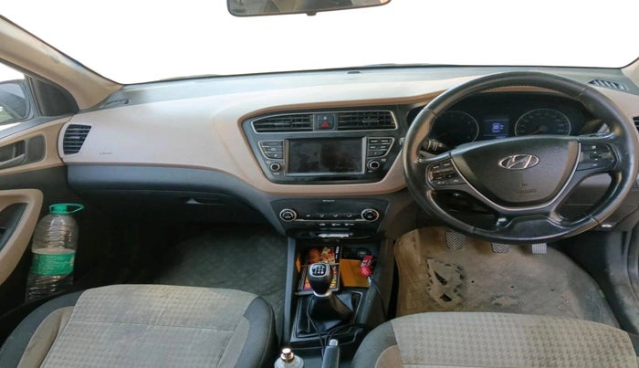 2018 Hyundai Elite i20 ASTA 1.2 (O), Petrol, Manual, 1,40,842 km, interior