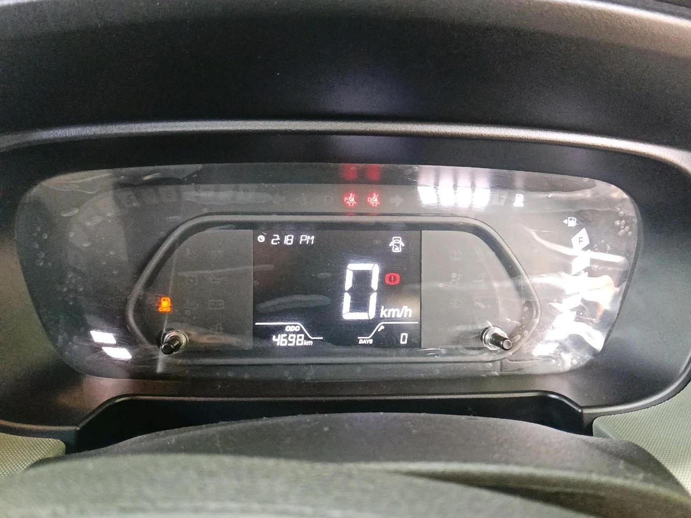 2025 Tata PUNCH Adventure Plus iCNG, CNG, Manual, 4,698 km, interior