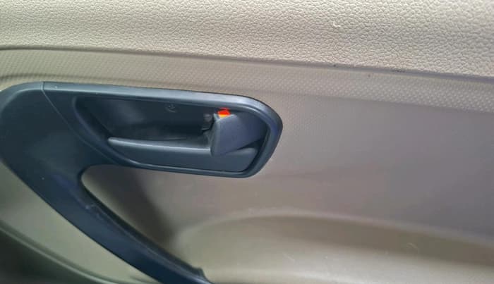 2025 Mahindra BOLERO NEO N 4, Diesel, Manual, 11,635 km, interior