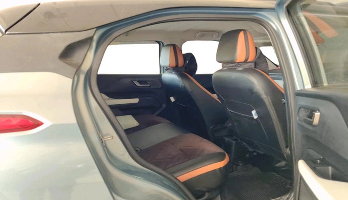 2023 Tata PUNCH CREATIVE  MT, Petrol, Manual, 23,726 km, interior