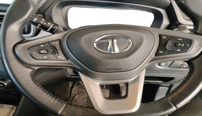 2023 Tata PUNCH CREATIVE  MT, Petrol, Manual, 23,726 km, interior