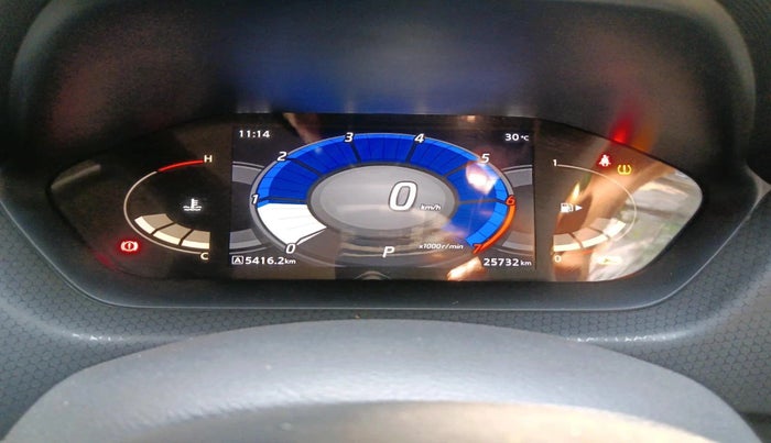 2022 Nissan MAGNITE XV PREMIUM TURBO CVT, Petrol, Automatic, 25,732 km, interior