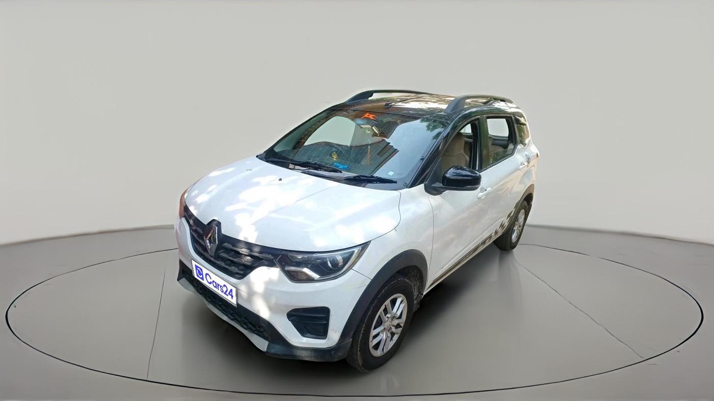2022 Renault TRIBER RXT, Petrol, Manual, 54,017 km, exterior