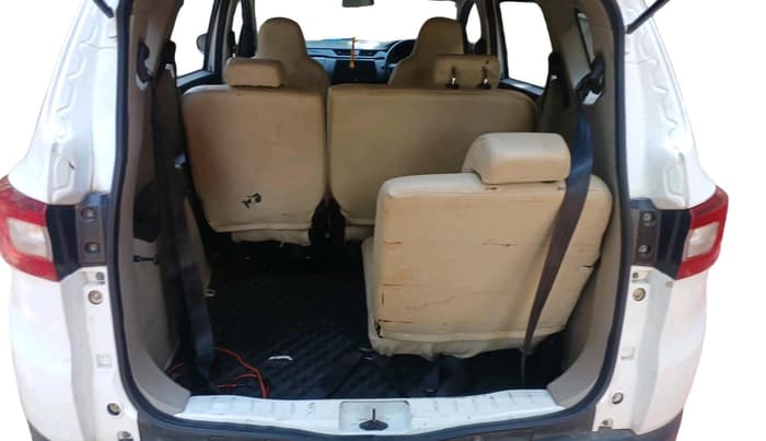 2022 Renault TRIBER RXT, Petrol, Manual, 54,017 km, exterior