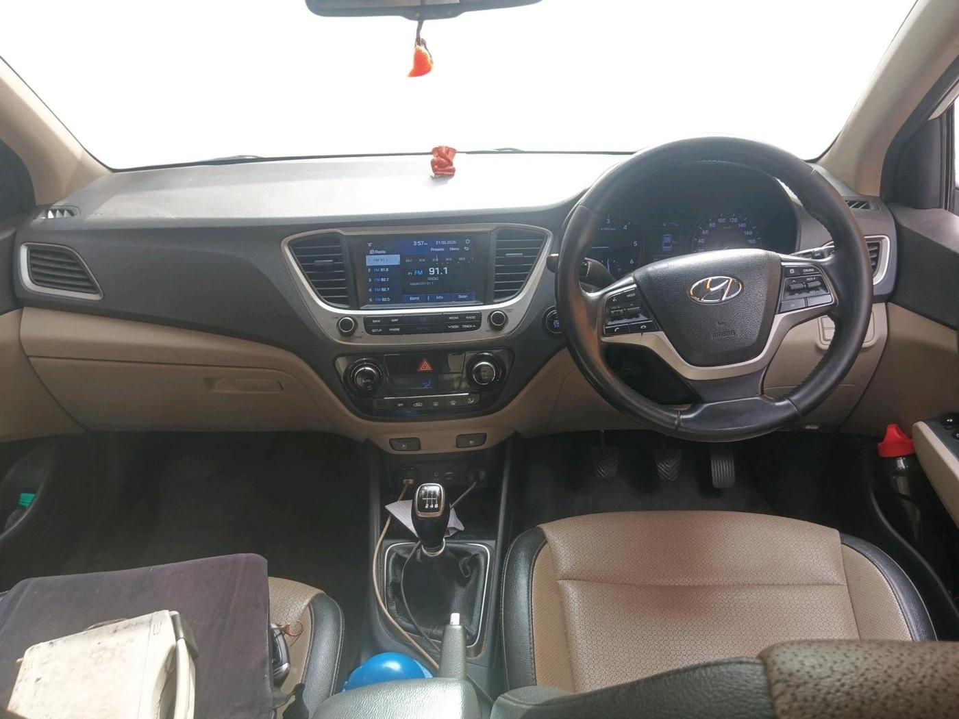 2019 Hyundai Verna 1.6 SX (O) CRDI MT, Diesel, Manual, 1,32,773 km, interior