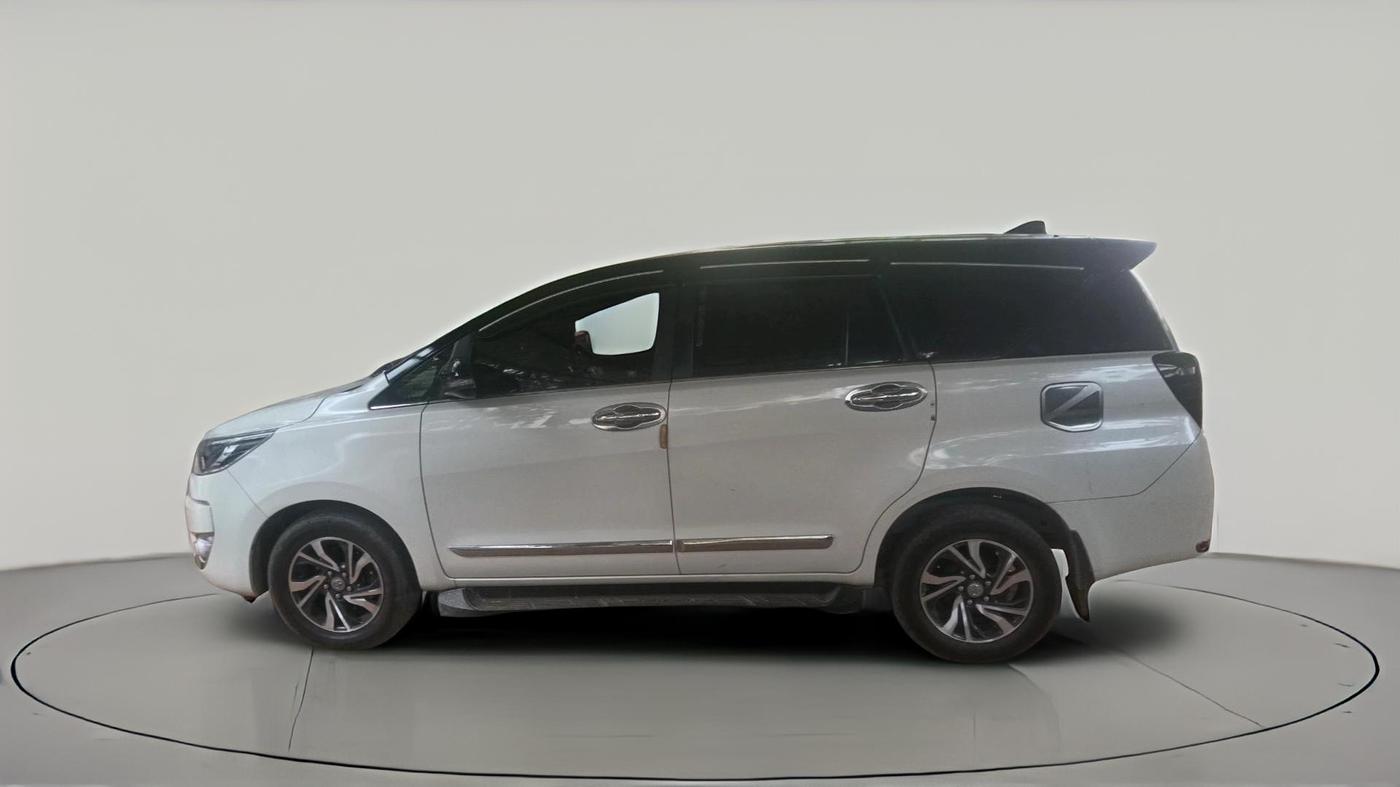 2018 Toyota Innova Crysta 2.4 VX 8 STR, Diesel, Manual, 98,799 km, exterior