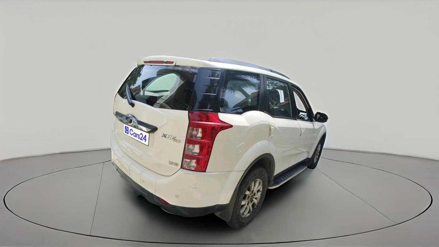 2015 Mahindra XUV500 W10, Diesel, Manual, 59,544 km, exterior