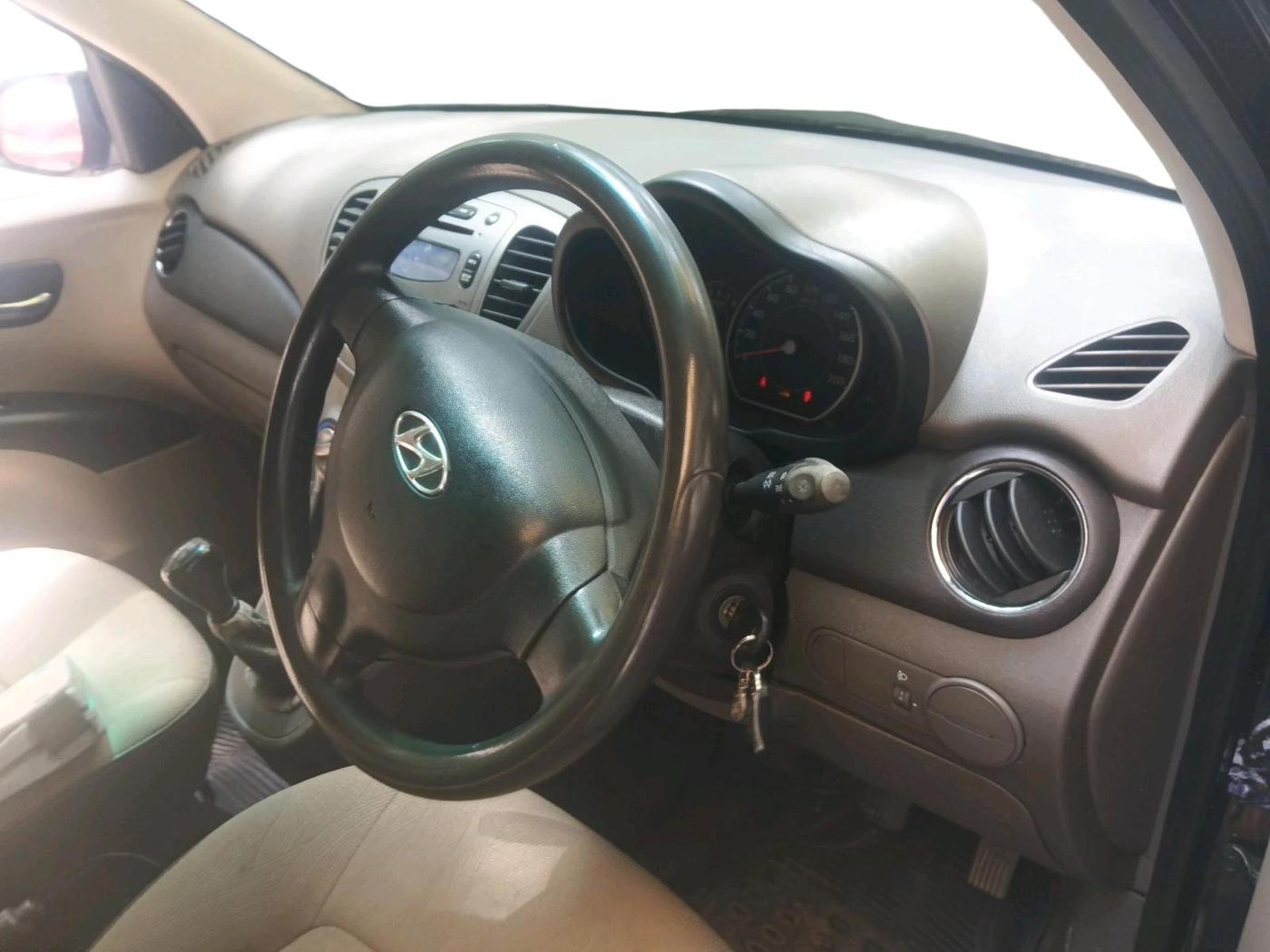 2011 Hyundai i10 SPORTZ 1.2, Petrol, Manual, 78,968 km, interior