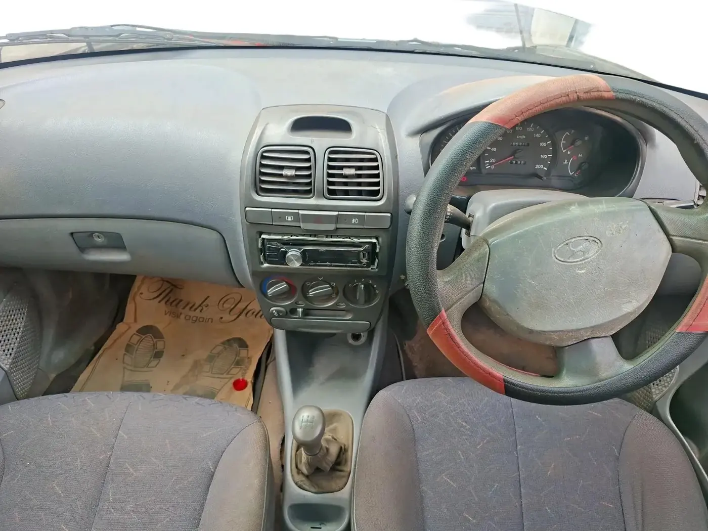 2003 Hyundai Accent EXECUTIVE, Petrol, Manual, 1,85,318 km, interior