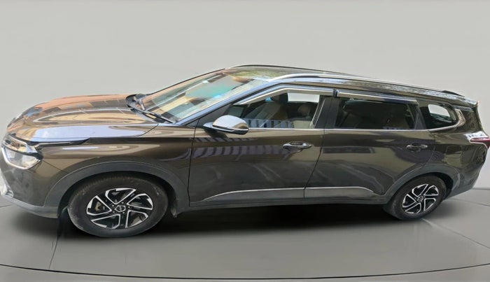 2022 KIA CARENS PRESTIGE PLUS 1.5 DIESEL 7 STR, Diesel, Manual, 1,13,786 km, exterior