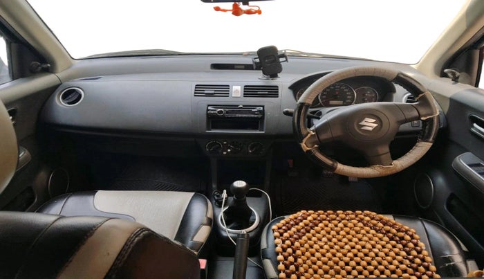 2011 Maruti Swift VXI, Petrol, Manual, 1,32,595 km, interior
