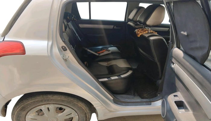 2011 Maruti Swift VXI, Petrol, Manual, 1,32,595 km, interior