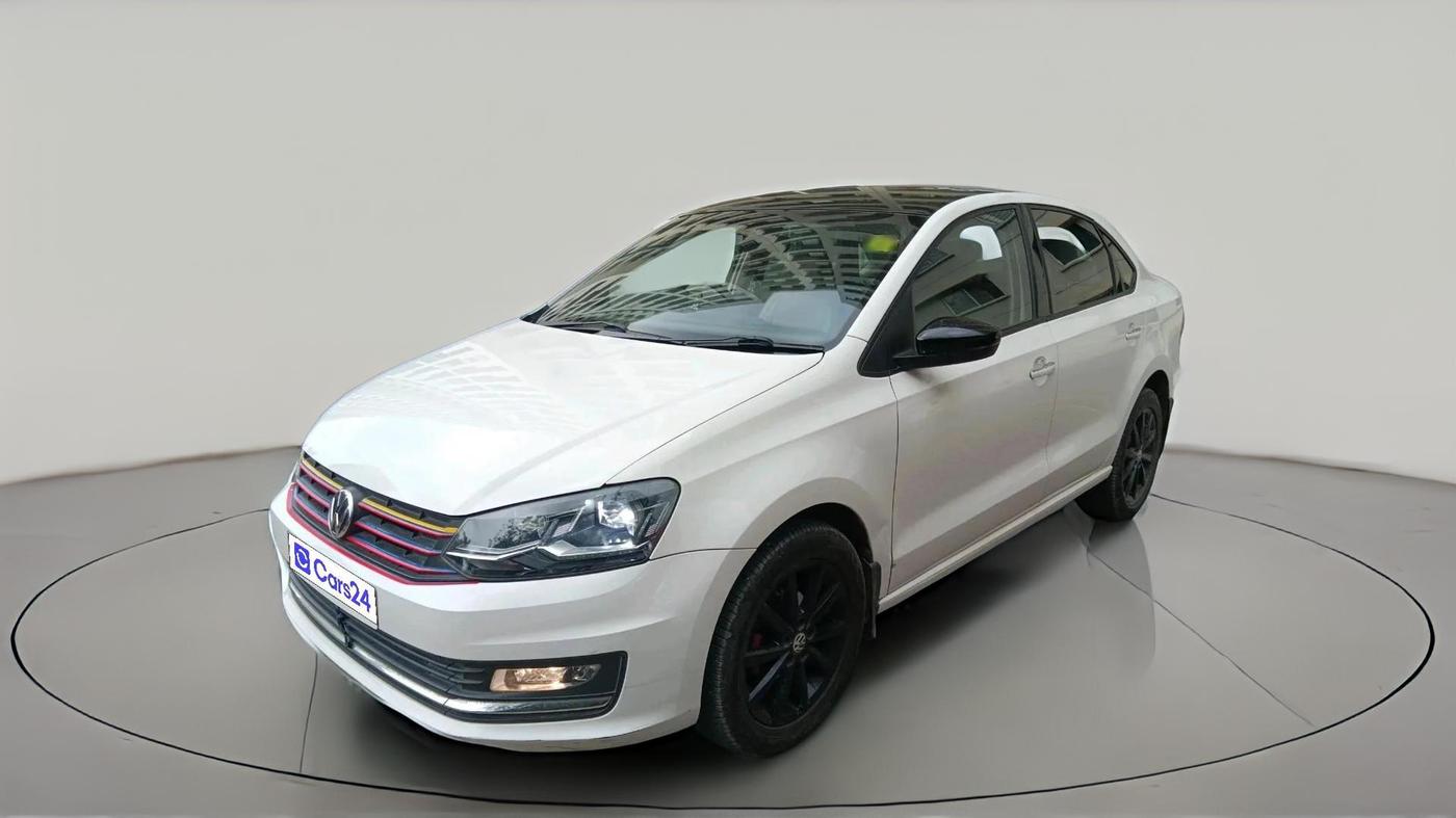 2018 Volkswagen Vento HIGHLINE PLUS 1.2 AT 16 ALLOY, Petrol, Automatic, 68,279 km, exterior
